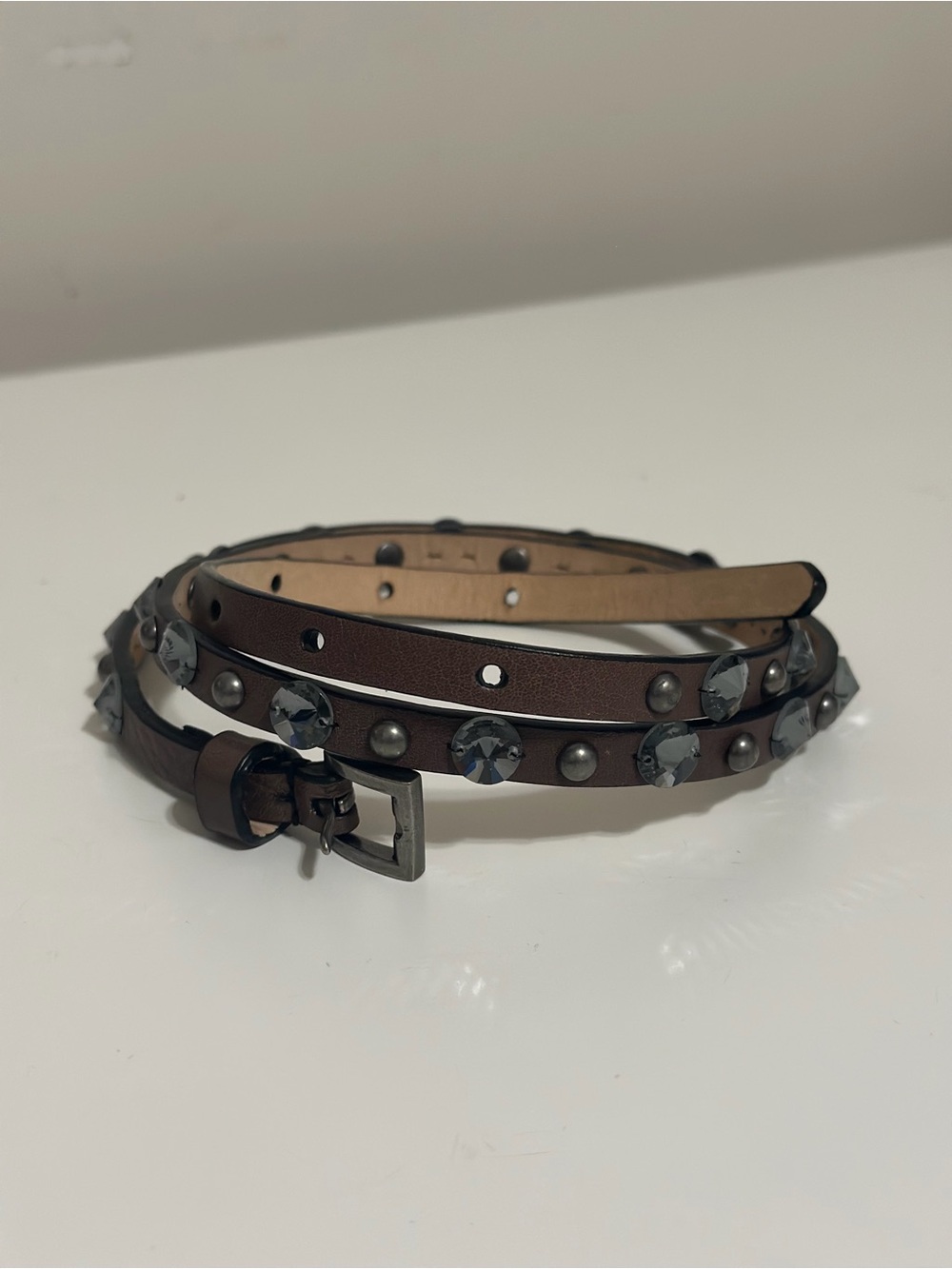 J.Crew Skinny Brown Leather Crystal Studded Belt Women’s Small Boho Y2K 35” - Picture 3 of 10